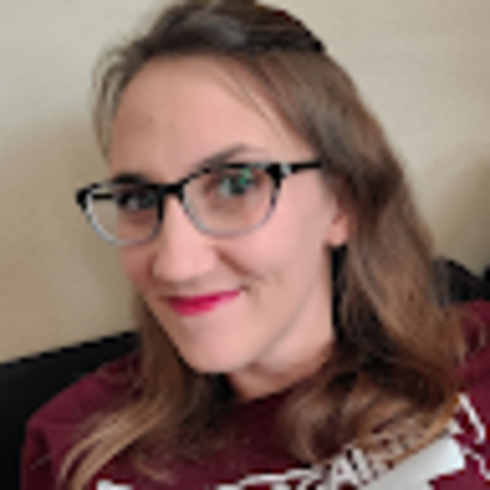 Meet your Posher, Gweneth